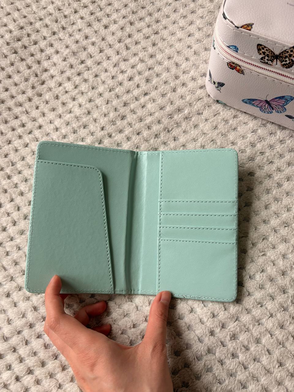 Passport cover and cosmetic bag photo 2