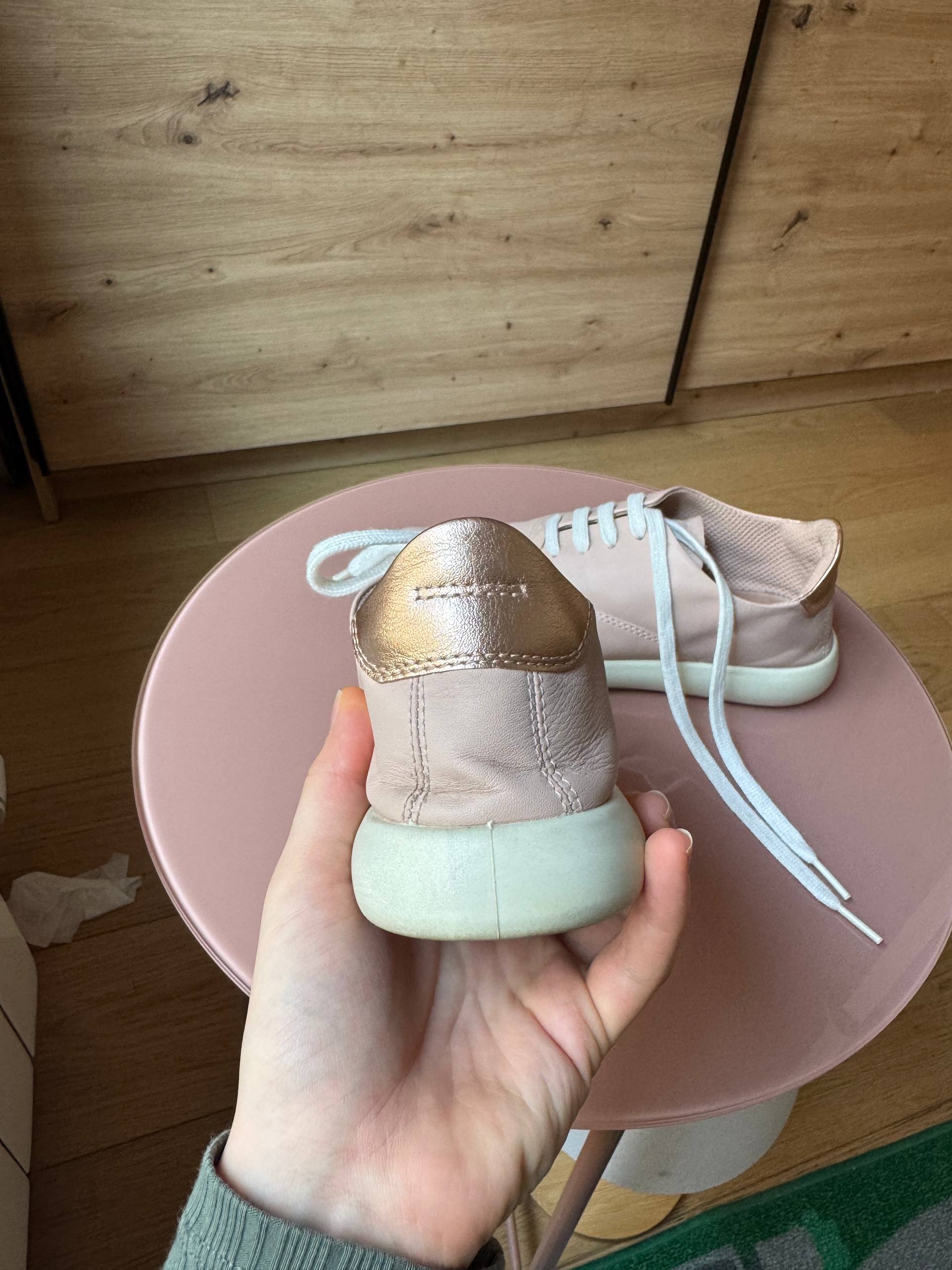 ECCO Shoes Size 37 photo 3