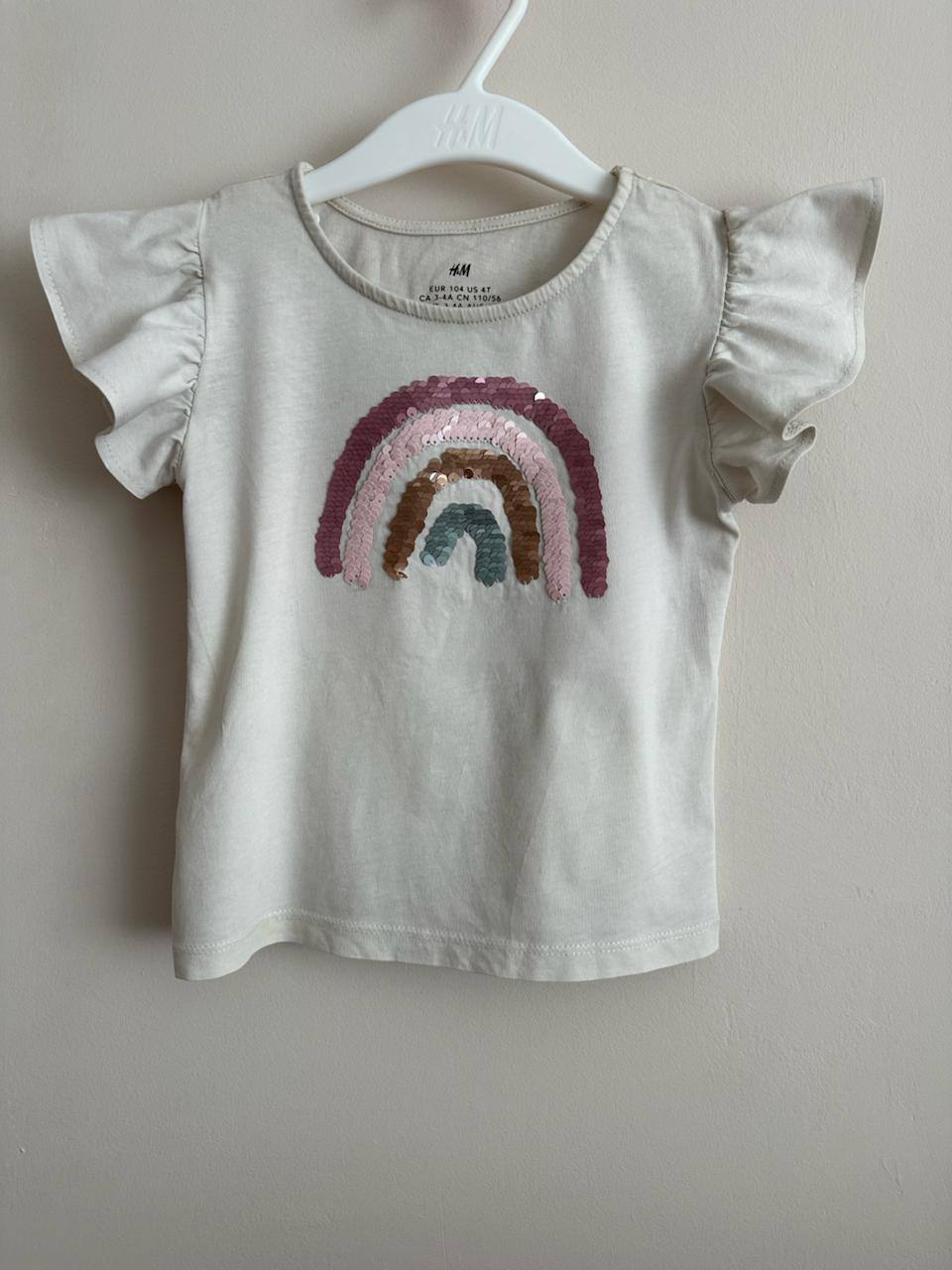 Ecru H&M t-shirt with rainbow