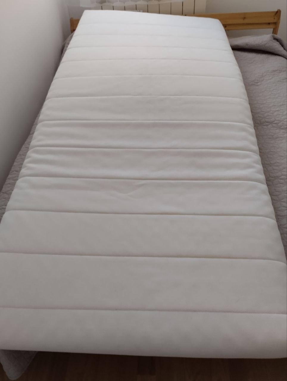 IKEA Asvang mattress