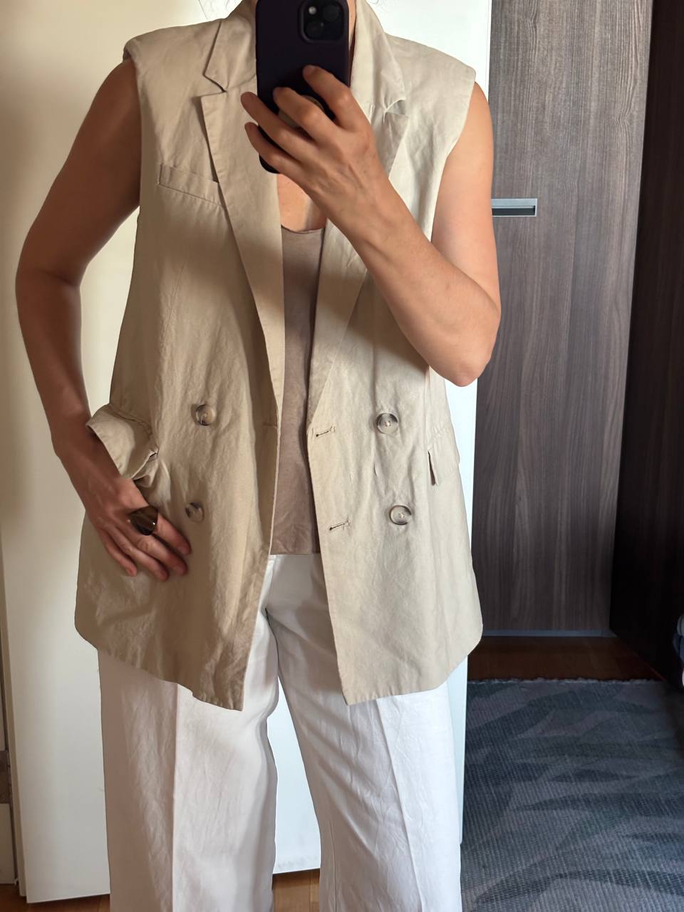Linen vest STRADIVARIUS