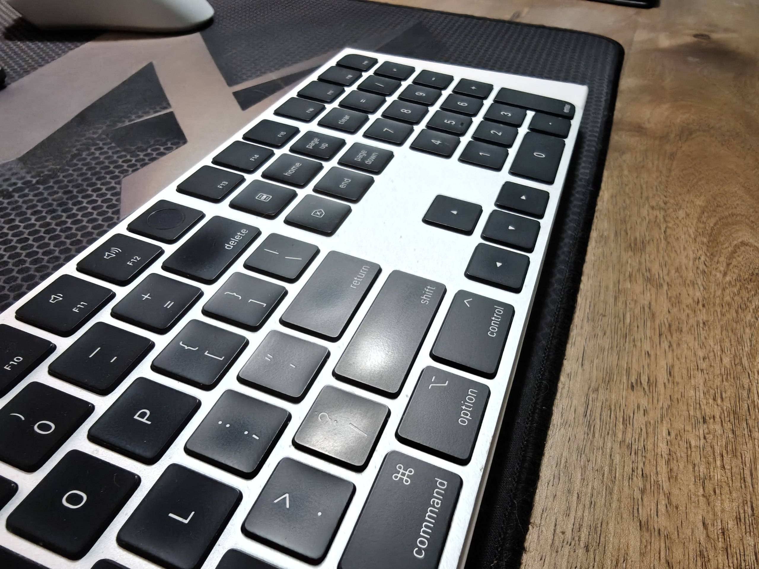 APPLE Magic Keyboard Touch ID photo 2