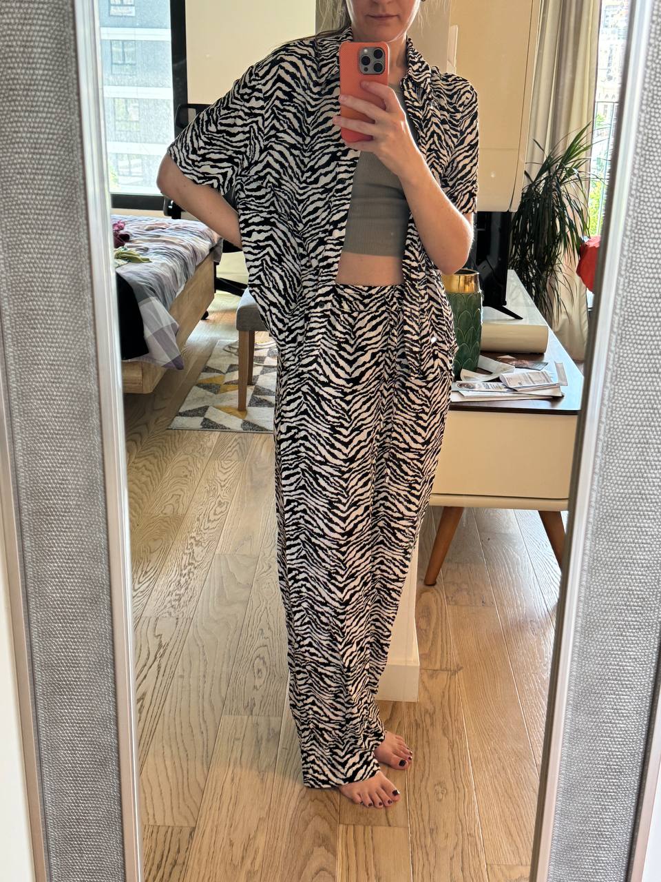 Zara kostim photo 2