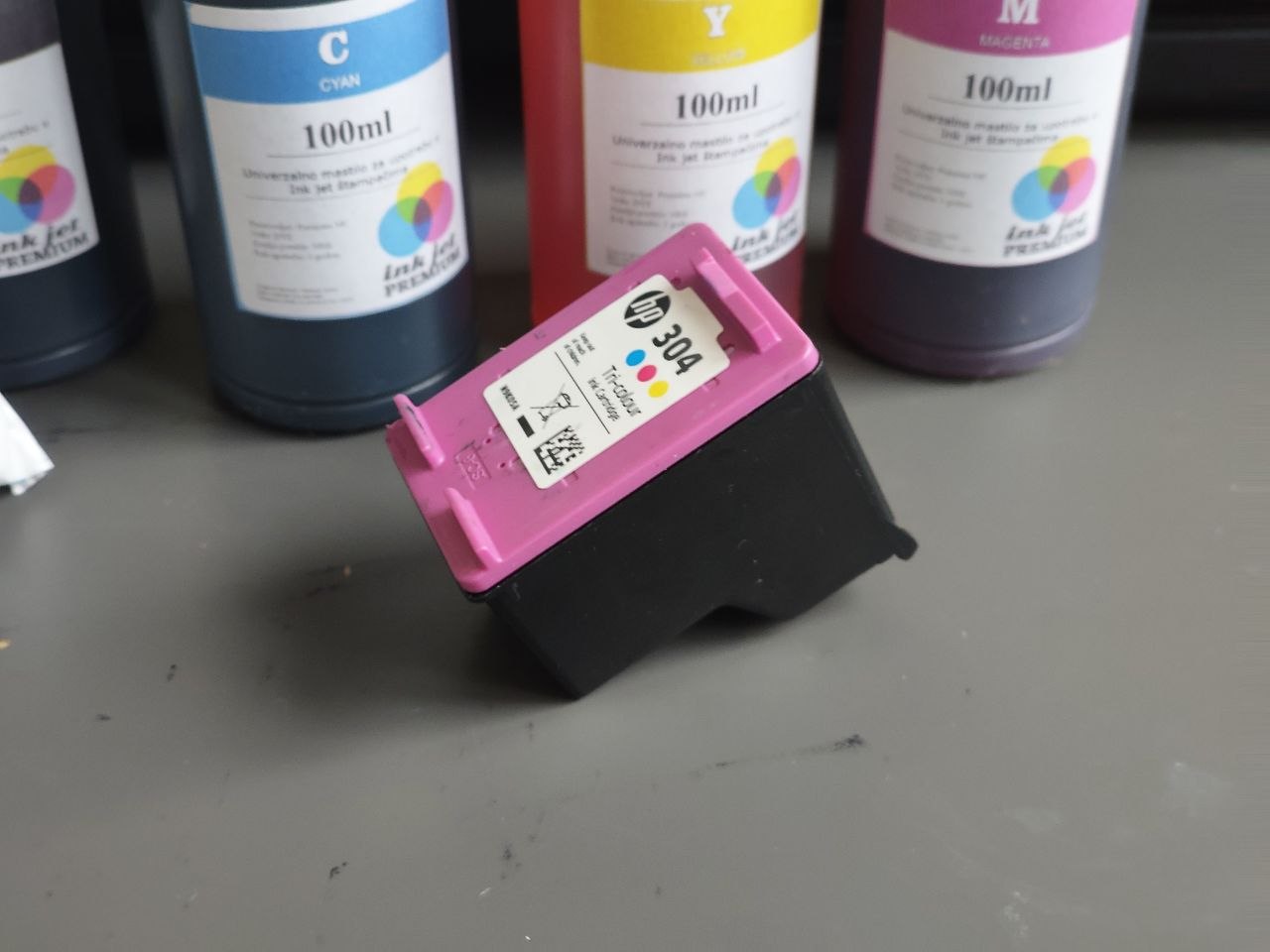 бојена мастила за штампач и бојни карактеристик hp 304 photo 2