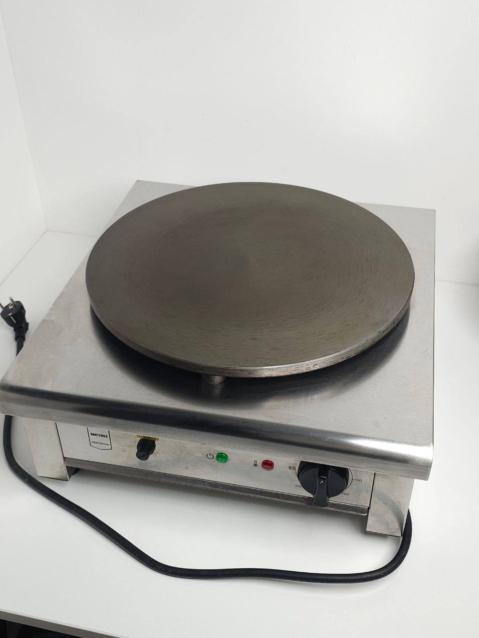 Профессиональная блинница Metro Chef 40 см