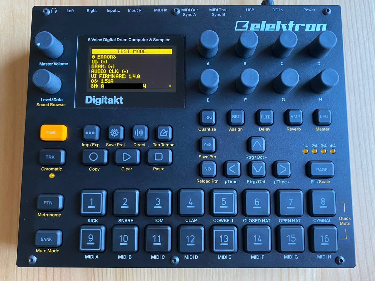 8-channel sampler and MIDI sequencer