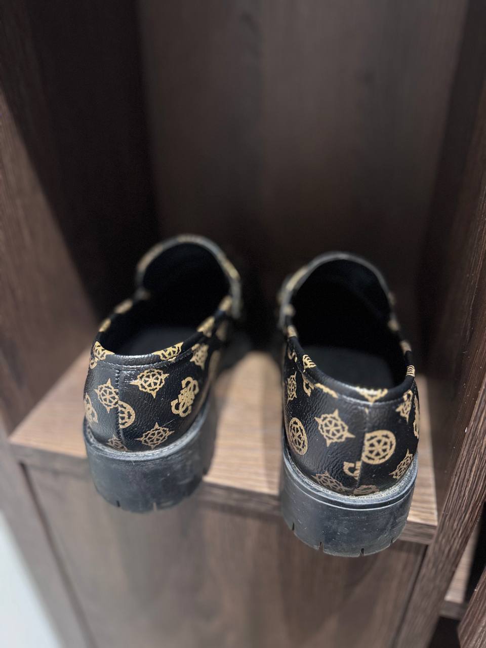 Guess Loafers photo 5