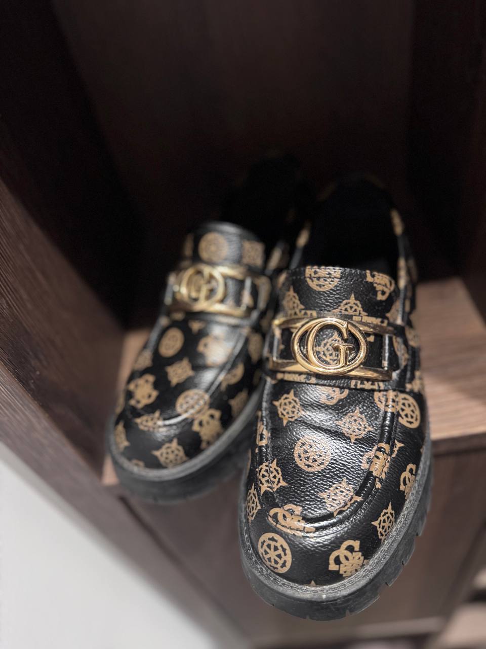 Guess Loafers photo 8