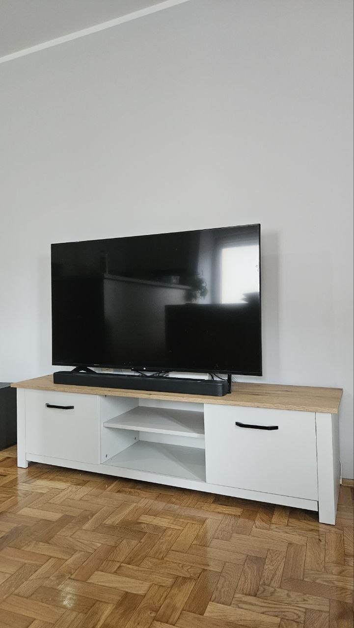 Šank za TV