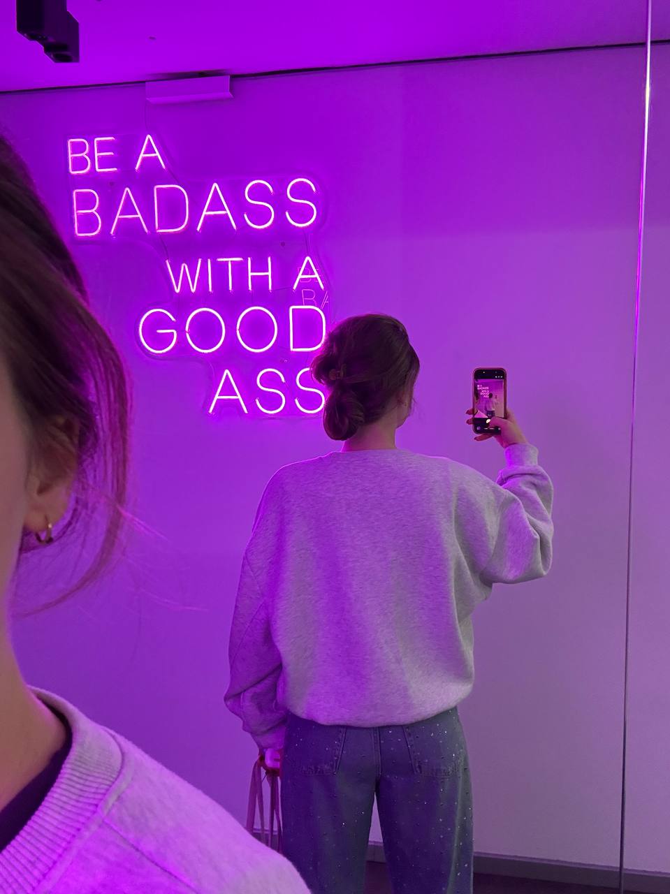 Zara hoodie photo 2