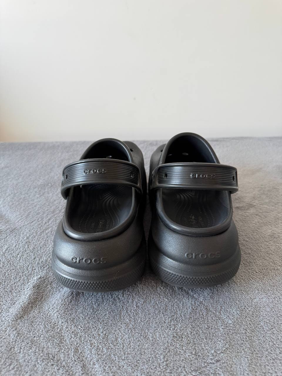 Sandals with a small heel photo 3