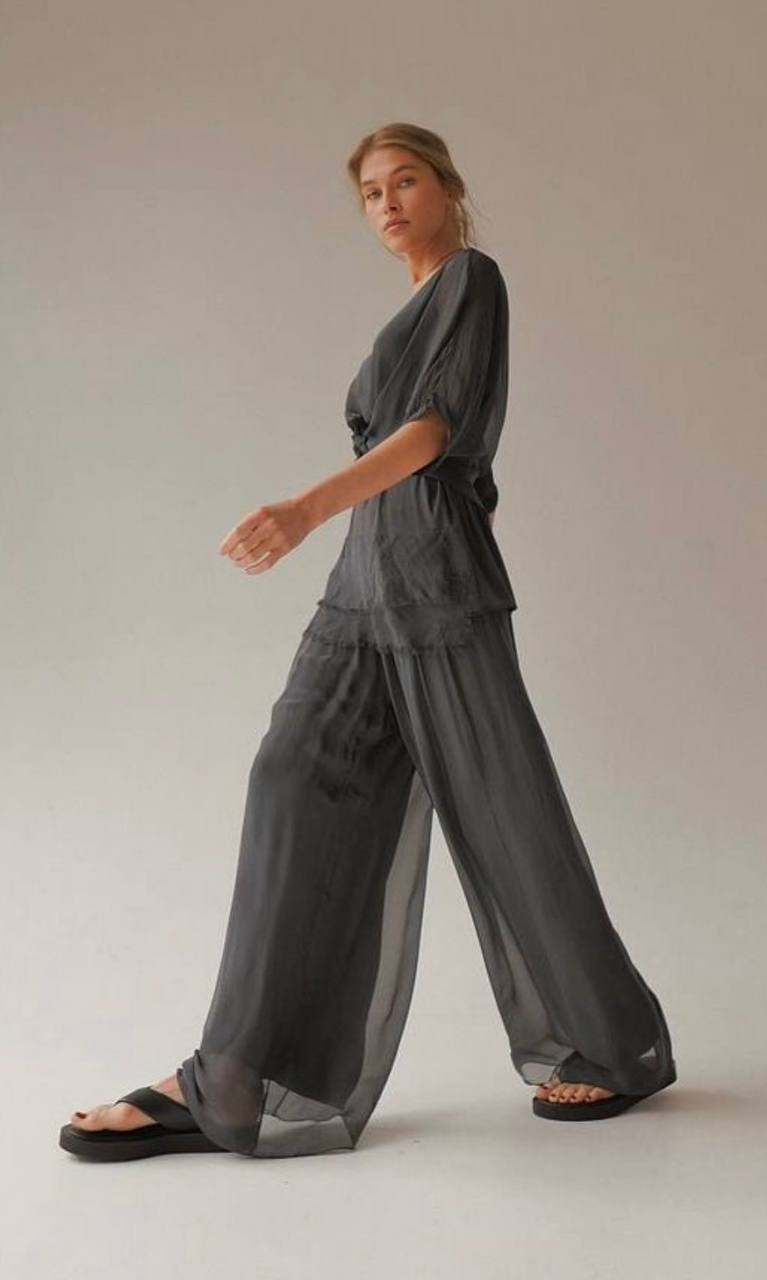 Silk suit shirt + shorts