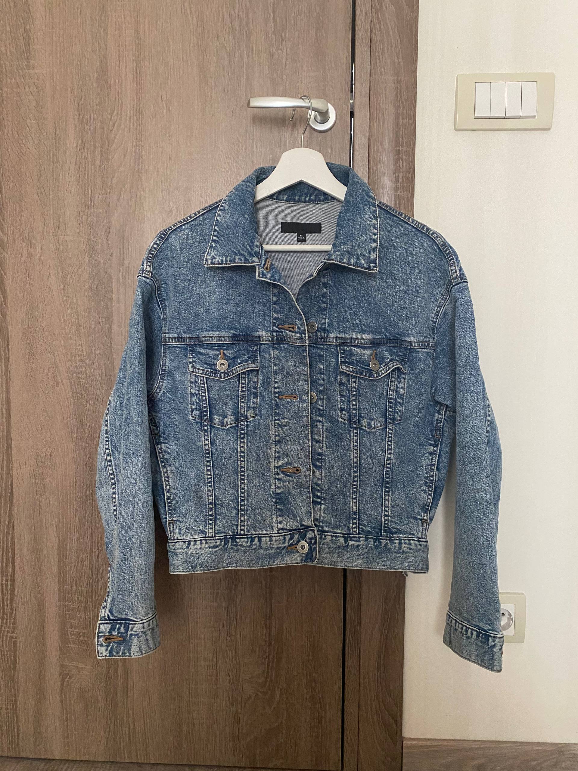 Uniqlo denim jacket