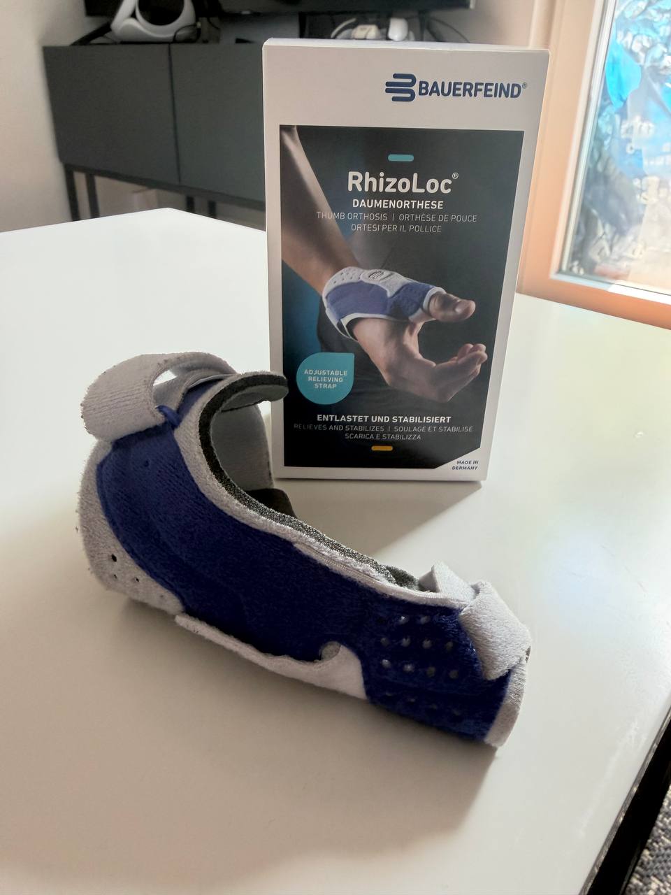 Bauerfeind RhizoLoc orthosis