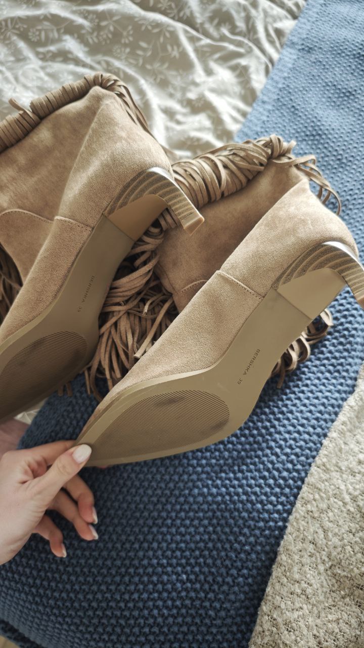 Čizme za jesen/proletje (botke) Bershka