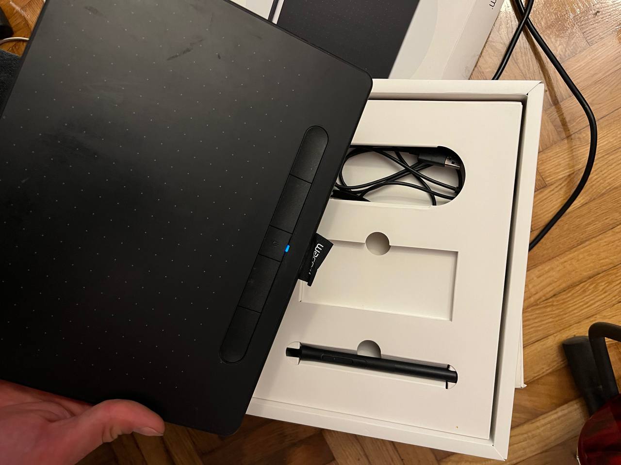 Wacom Intuos M Bluetooth photo 3