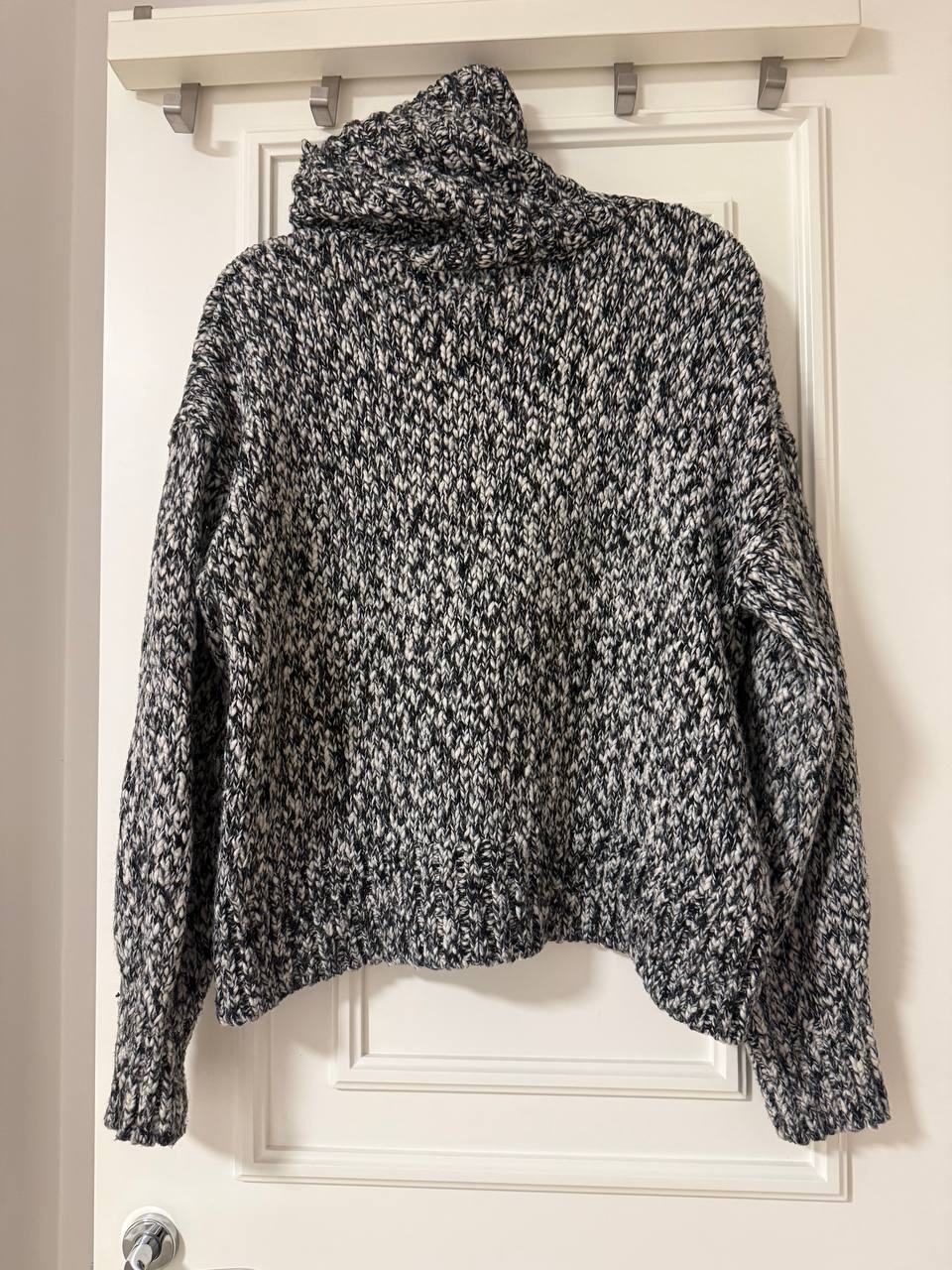 Toplo pleteno ovčje jastog / kardigan mešanac (Zara) photo 3