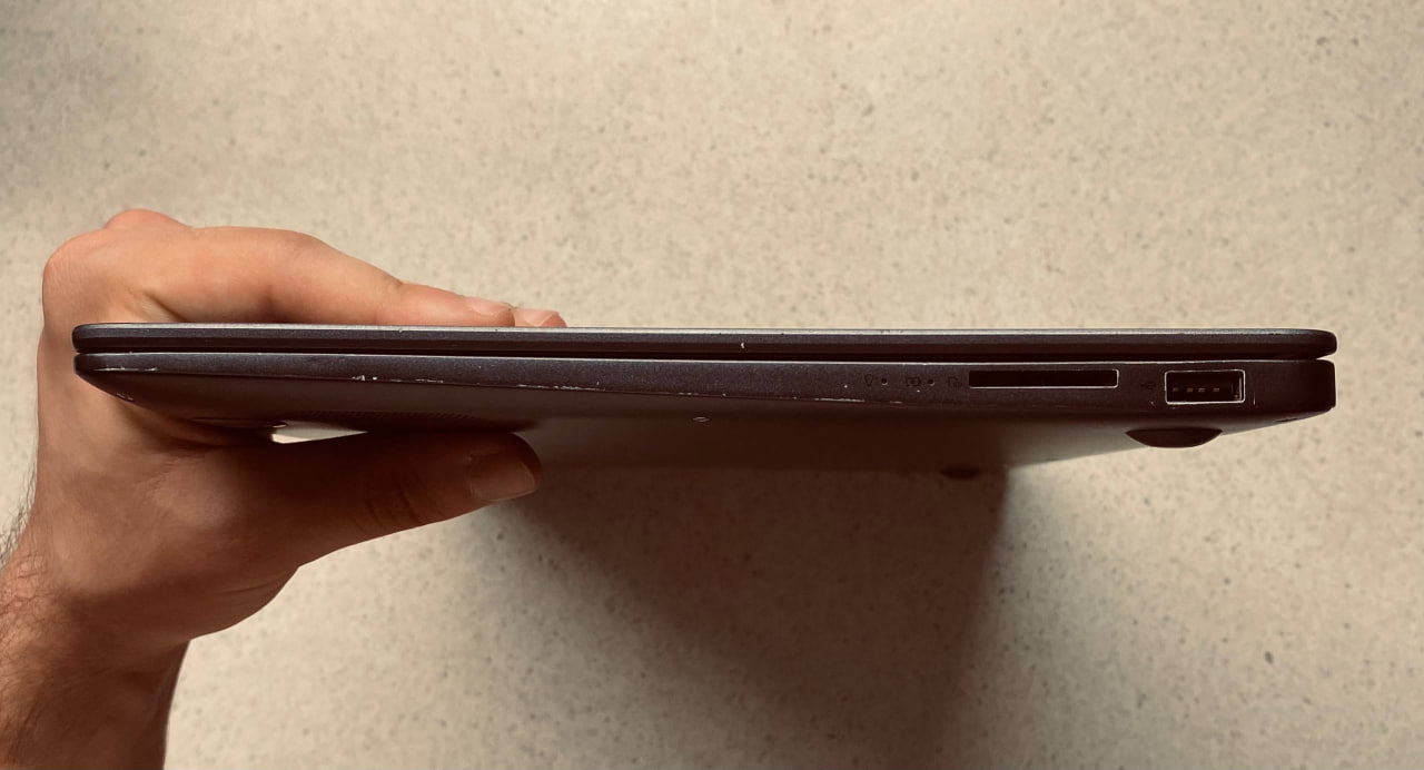 Asus ZenBook UX430U photo 5