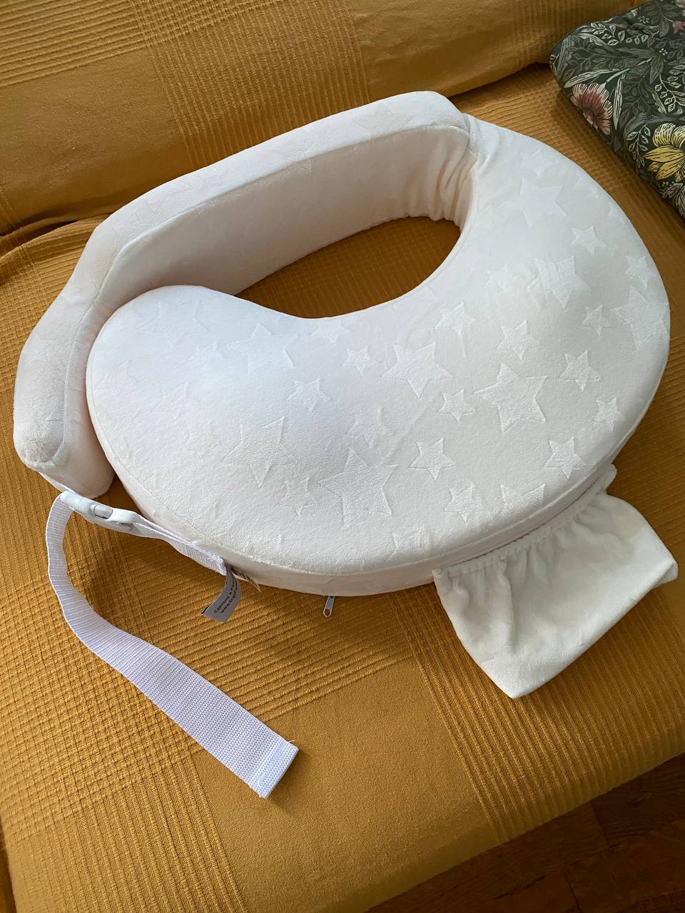 ErgoFeed feeding pillow
