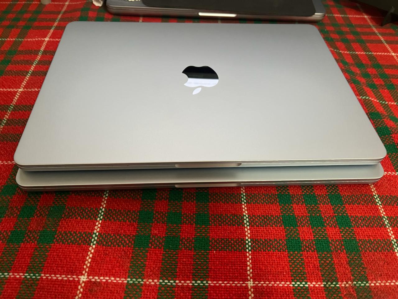 MacBook Air 2026 M5 13"", 16GB + 512GB, boja Sky Blue photo 3
