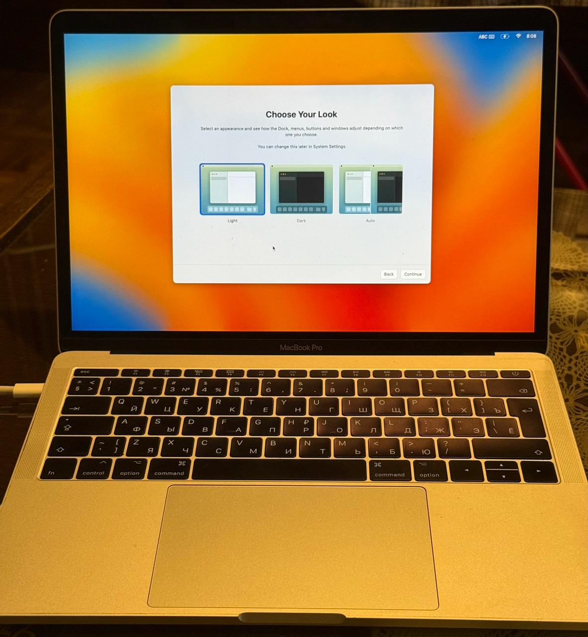 Apple MacBook Pro (13-inch, 2017)