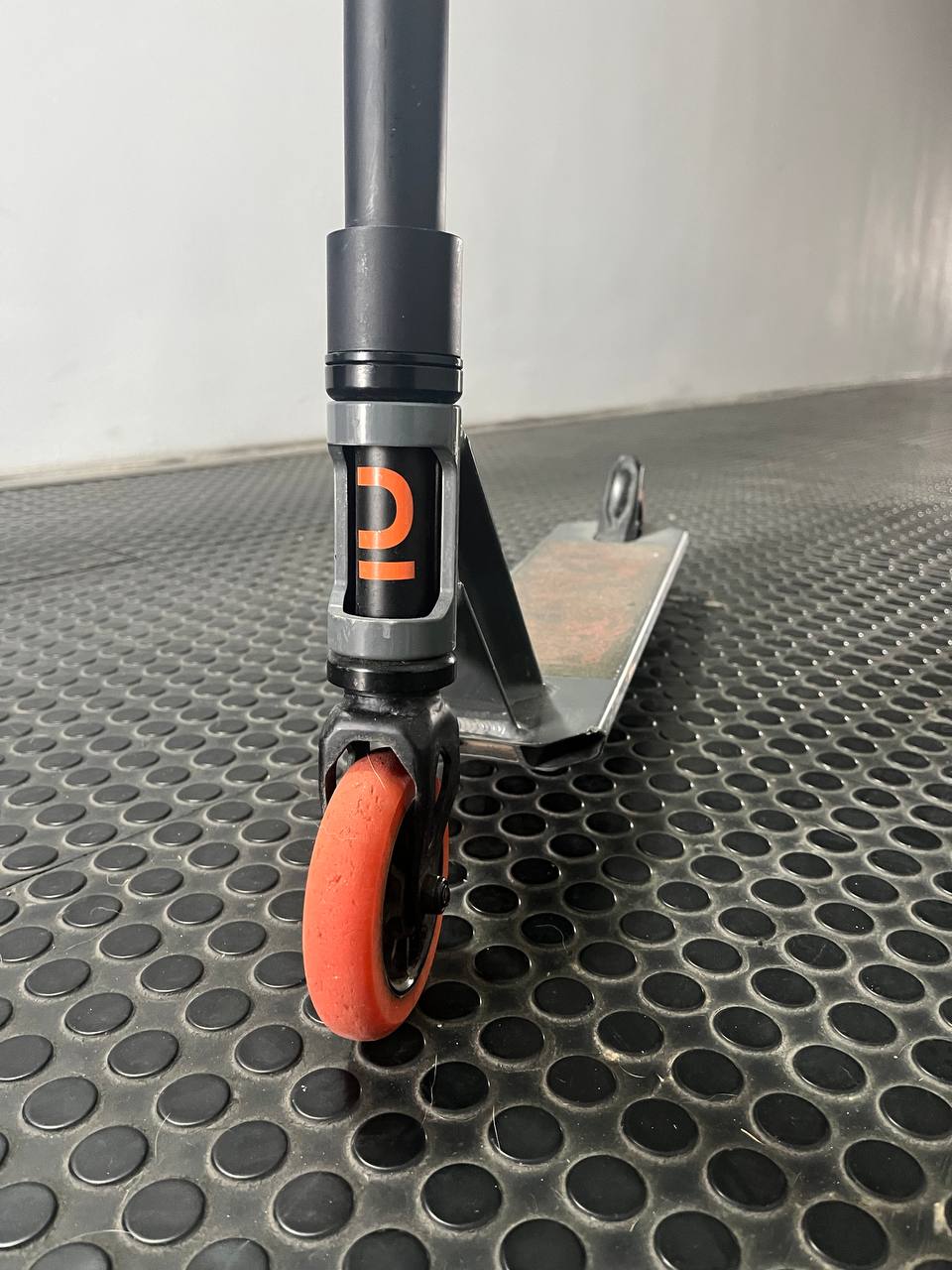Trick scooter (Decathlon) photo 3