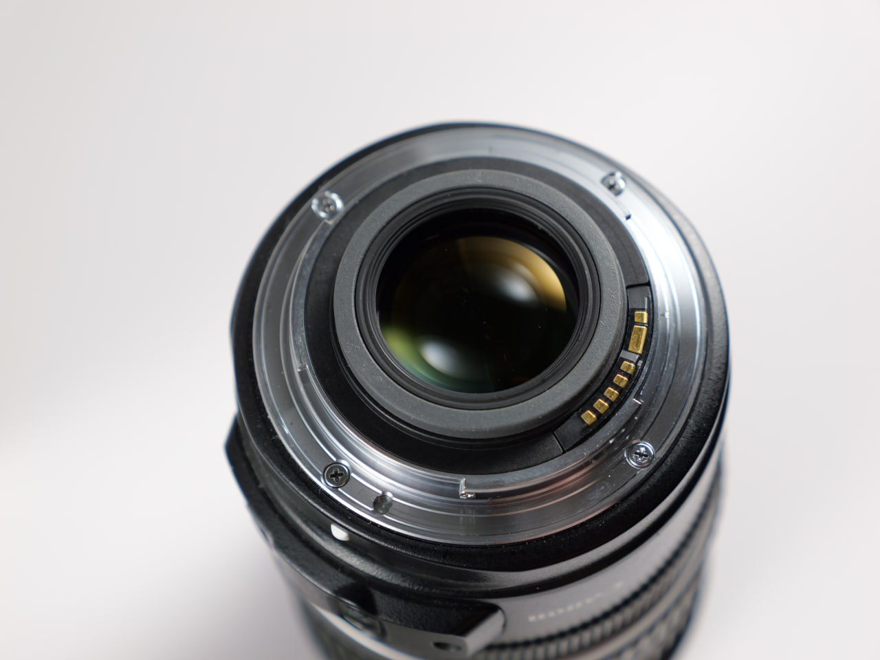 Canon EF-S 17-55 f/2.8 photo 5