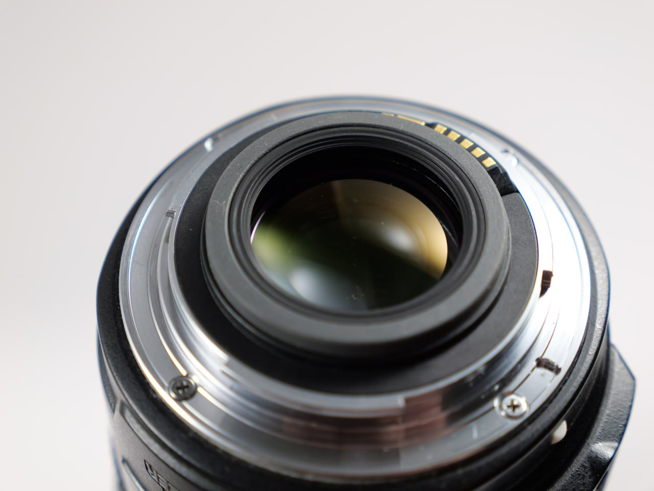 Canon EF-S 17-55 f/2.8 photo 6