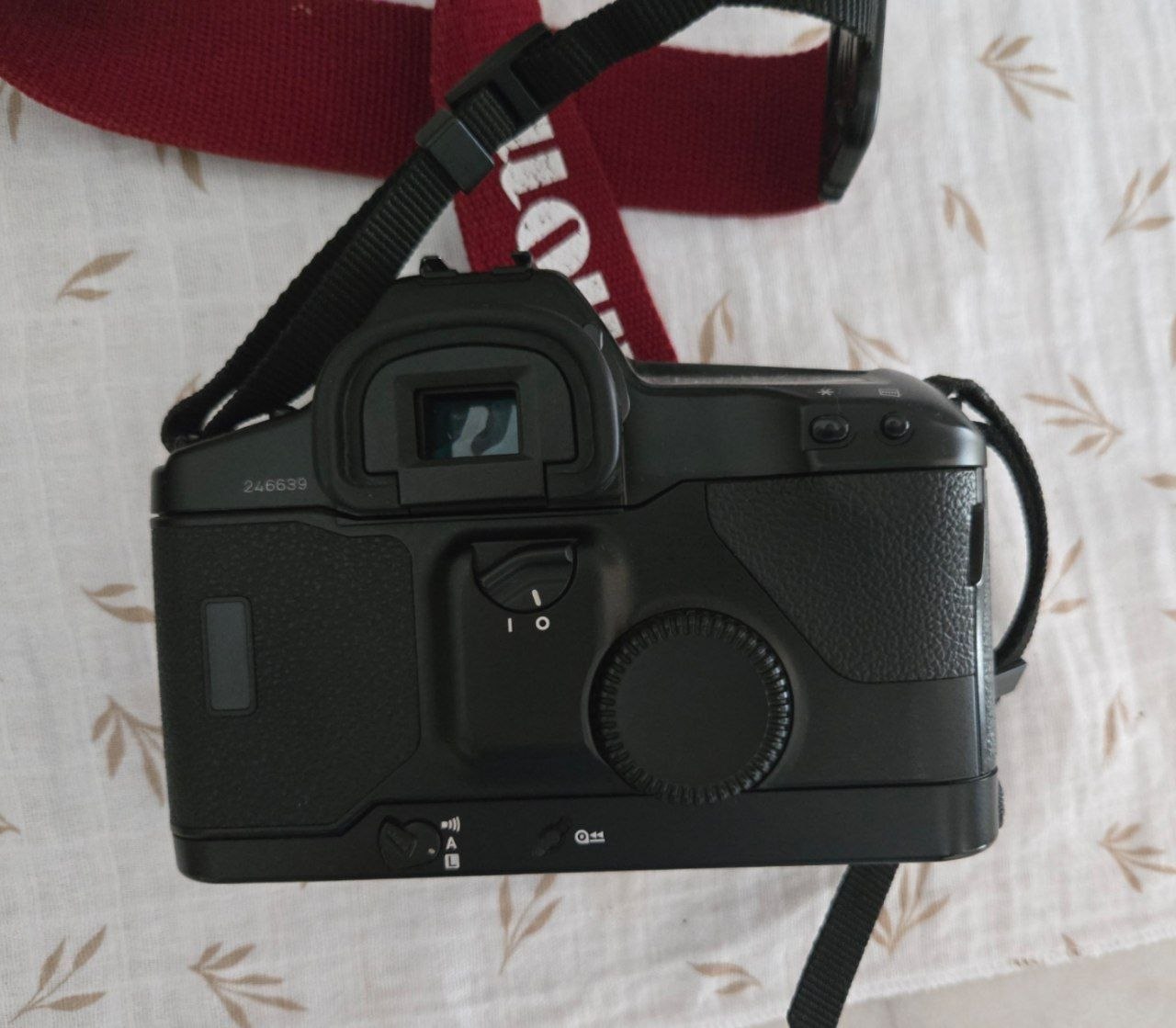 объектив Canon EF 70-300mm f/4-5.6L IS USM photo 8