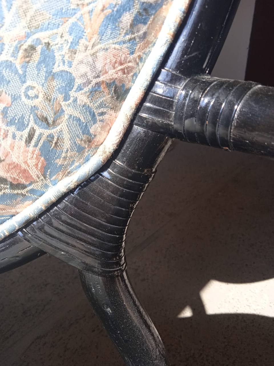 Antique chairs photo 4
