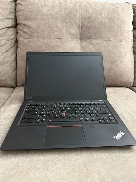 Lenovo ThinkPad T14s photo 3