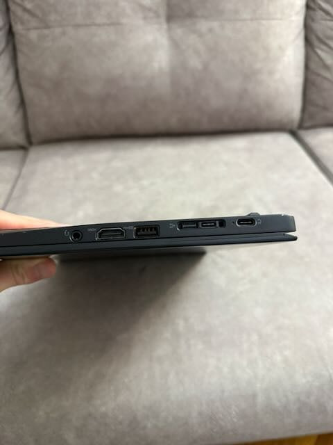 Lenovo ThinkPad T14s photo 7