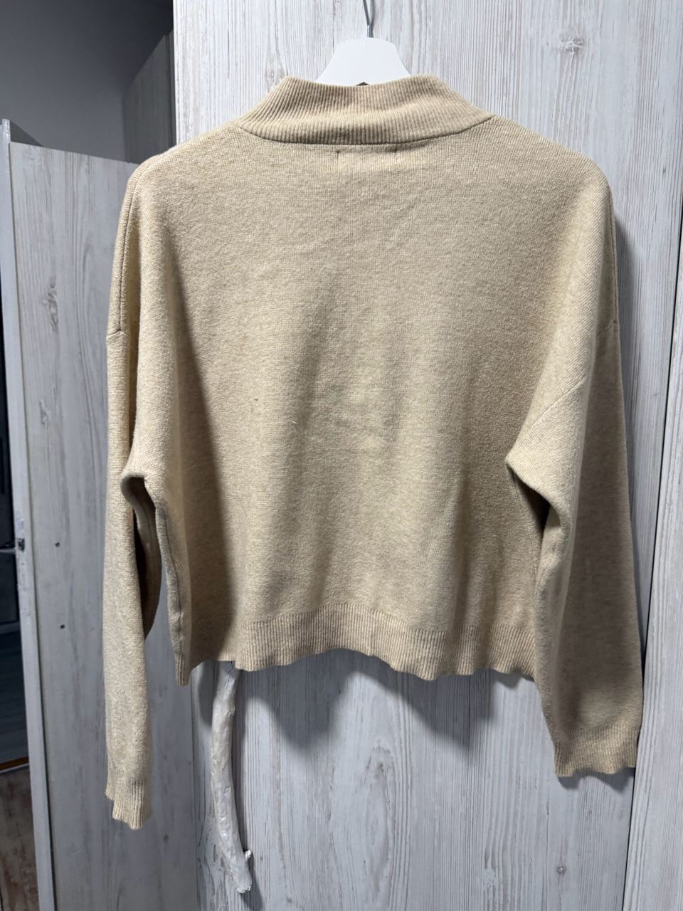 Short sweater Stradivarius photo 9