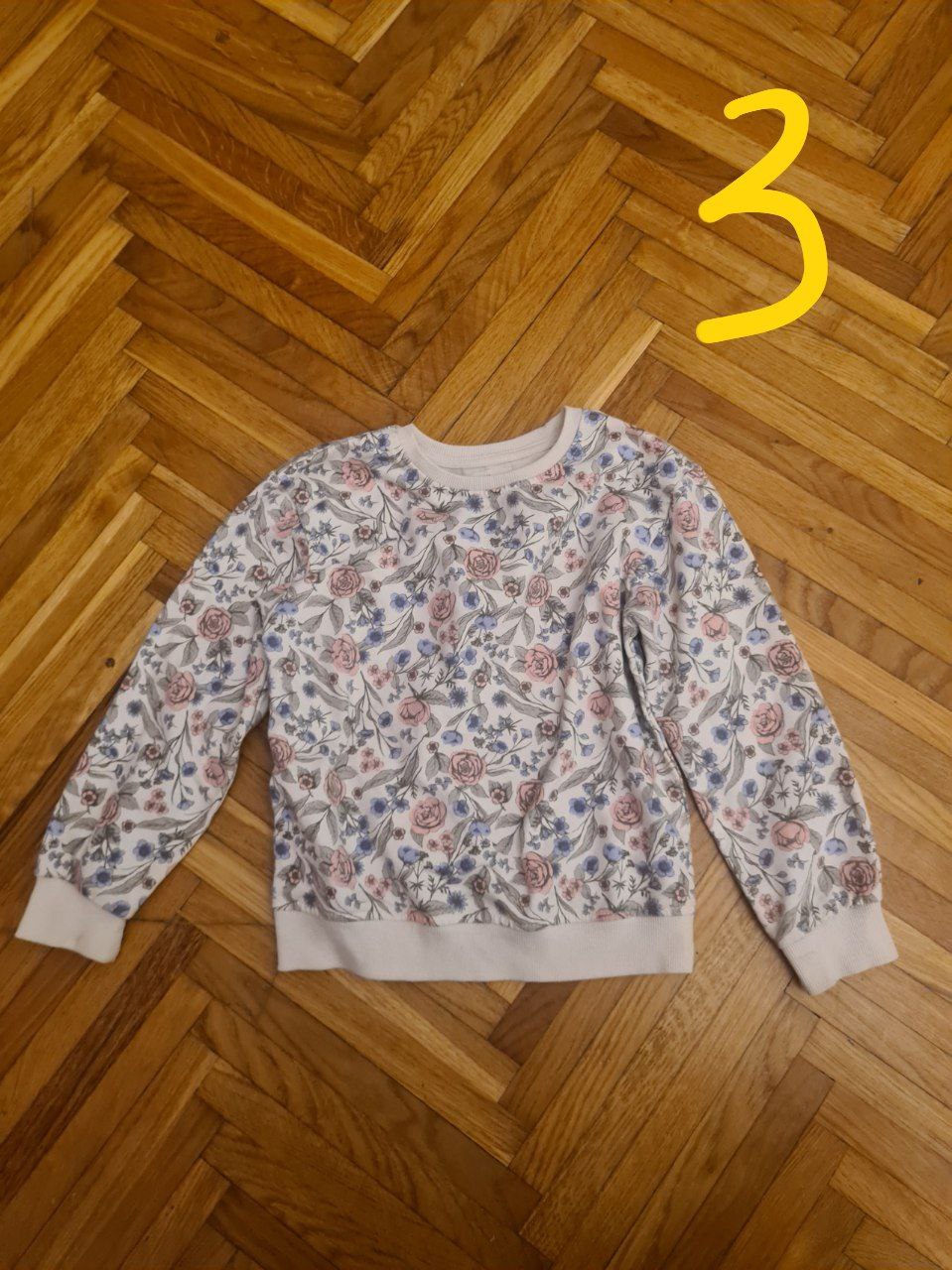 Children's clothes photo 3