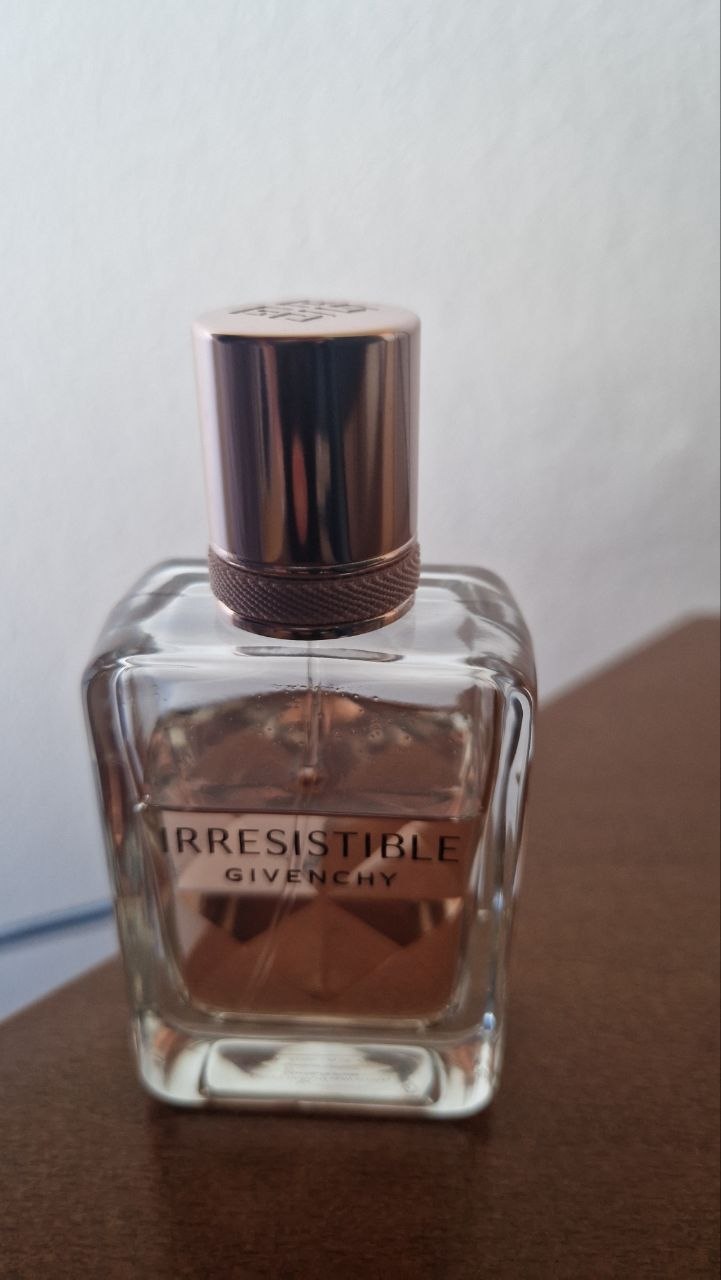 Givenchy Irresistible Very Floral photo 2