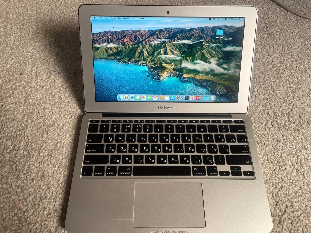 MacBook Air A1465 2014 photo 5