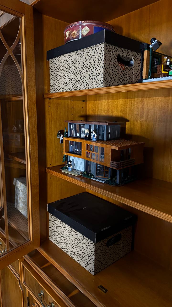 Display bookshelf photo 4