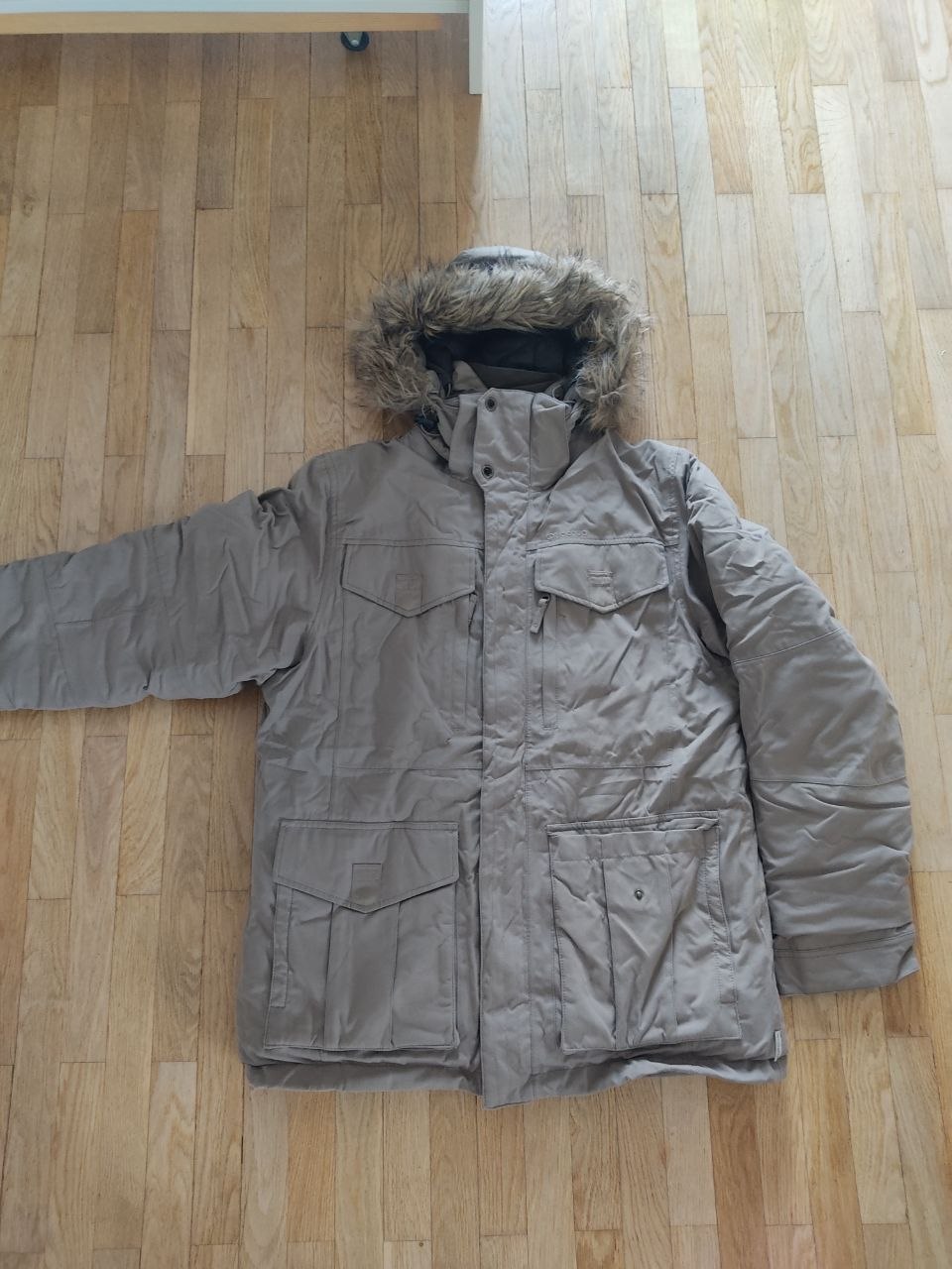 Men's down jacket photo 2