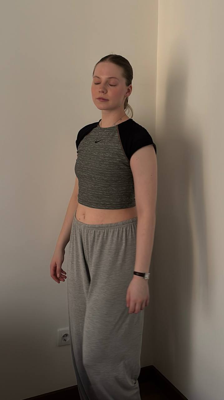 Спортивный топ Nike photo 3