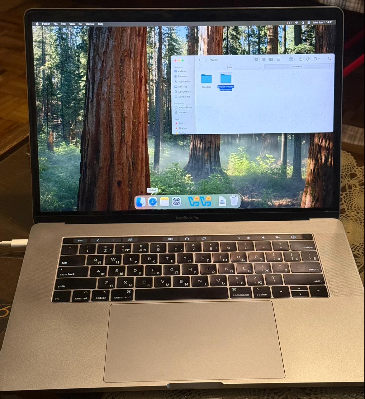 Apple MacBook Pro