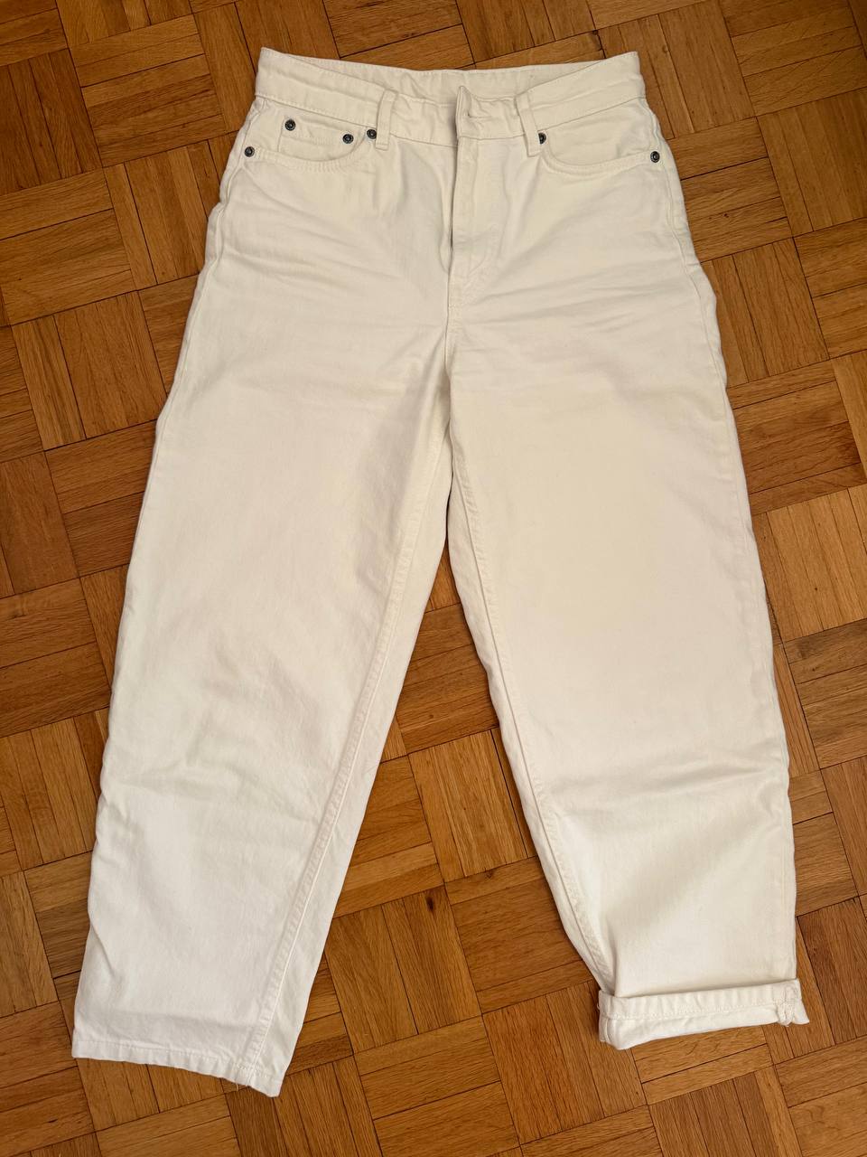 Zara jeans