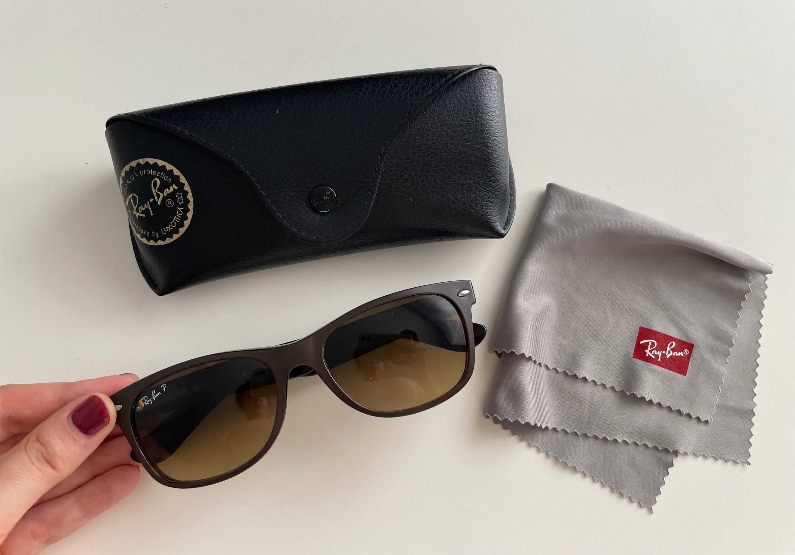 Ray-Ban New Wayfarer RB2132 naočare
