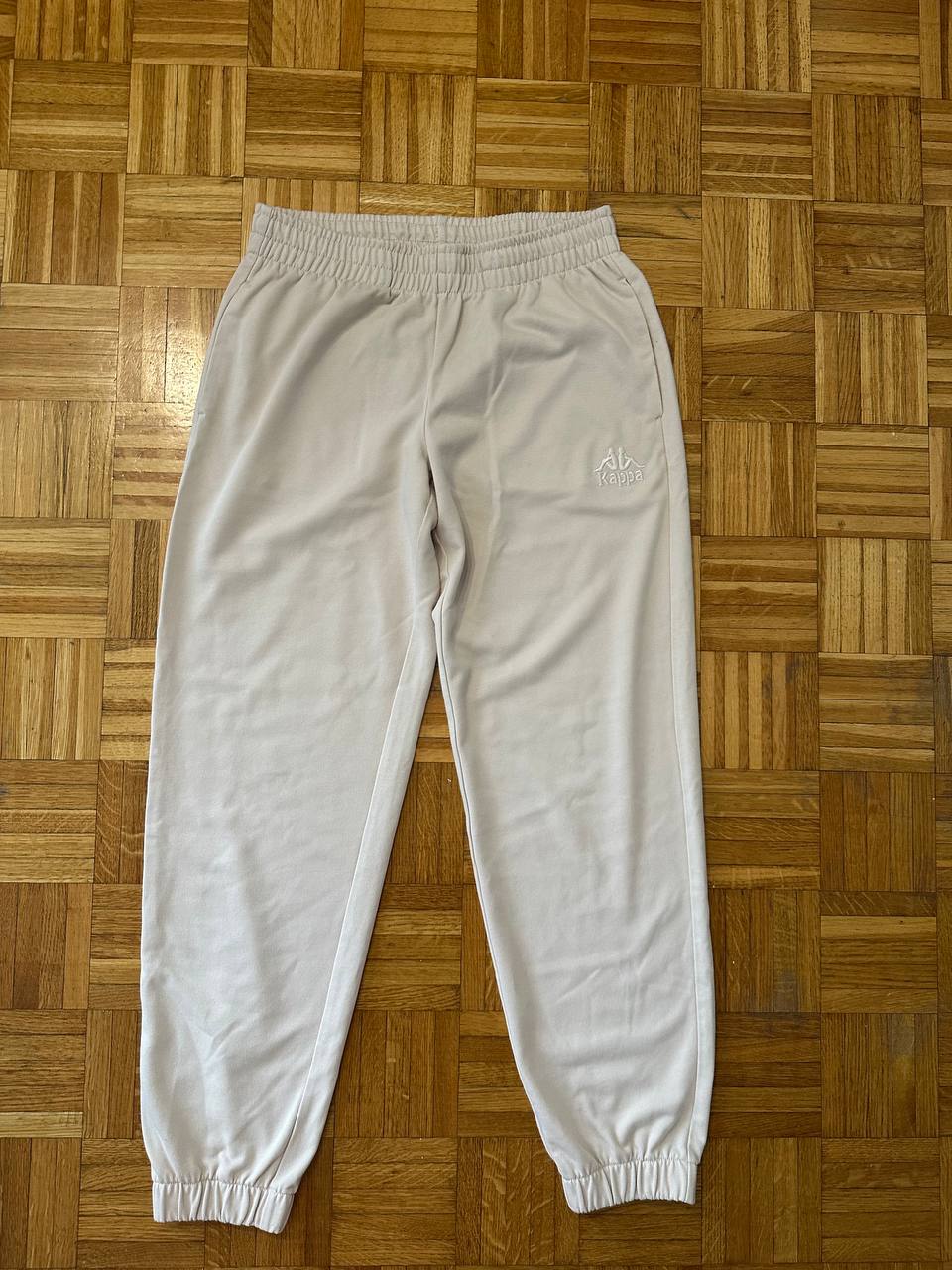 Bež sportski pantalon Kappa