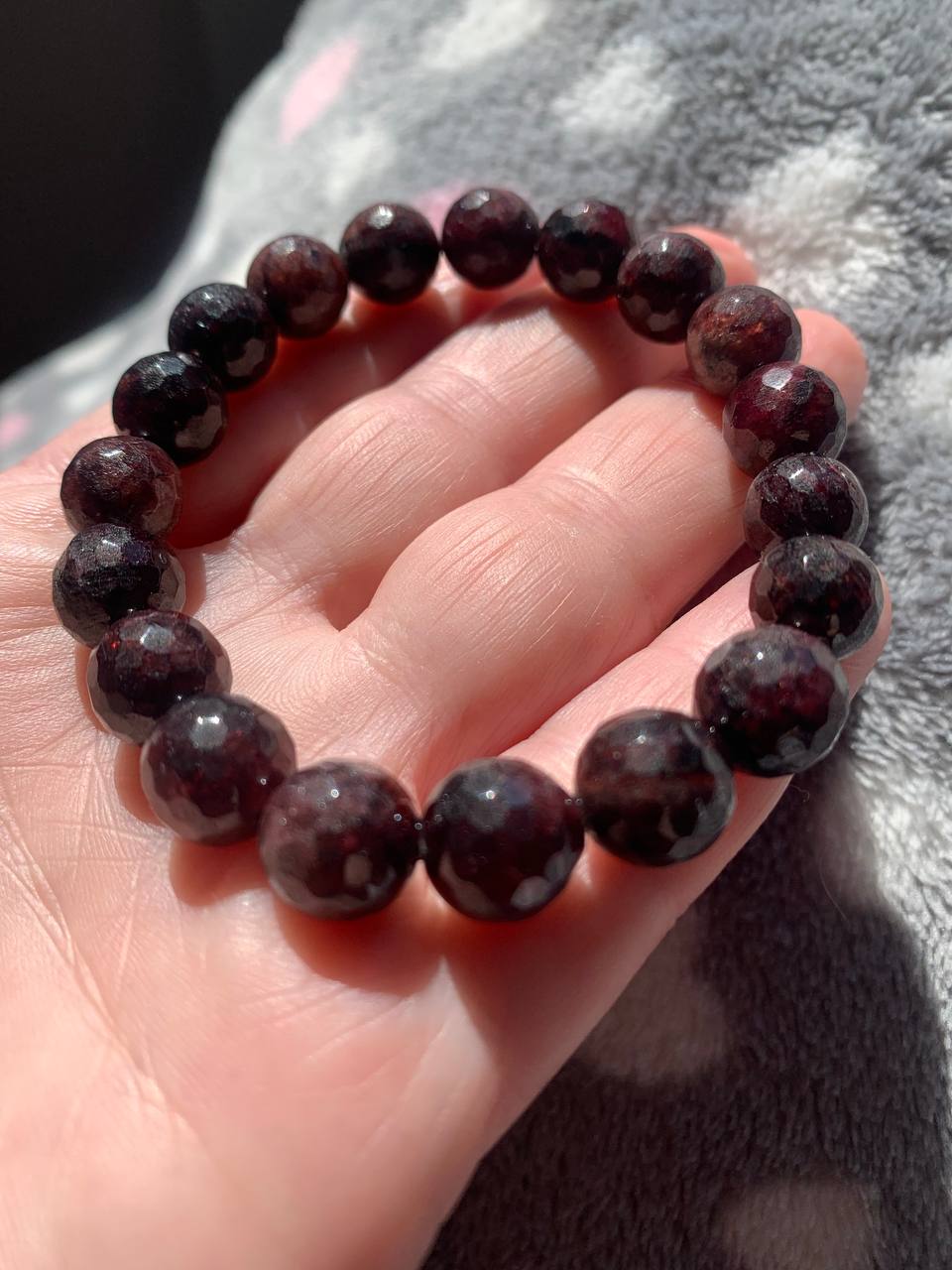 Natural garnet bracelet