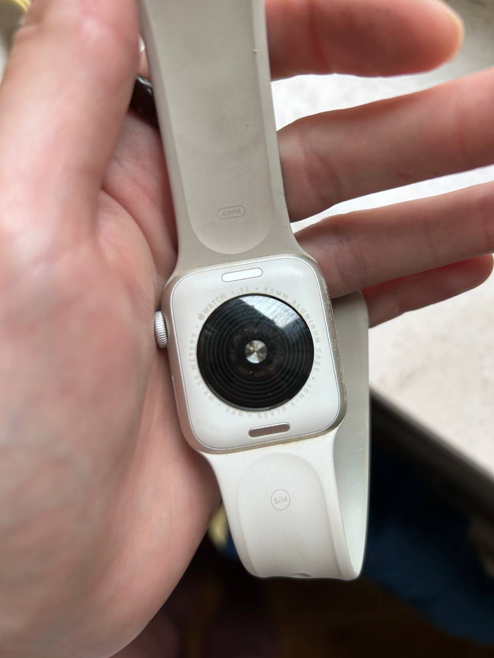 Apple Watch SE photo 2