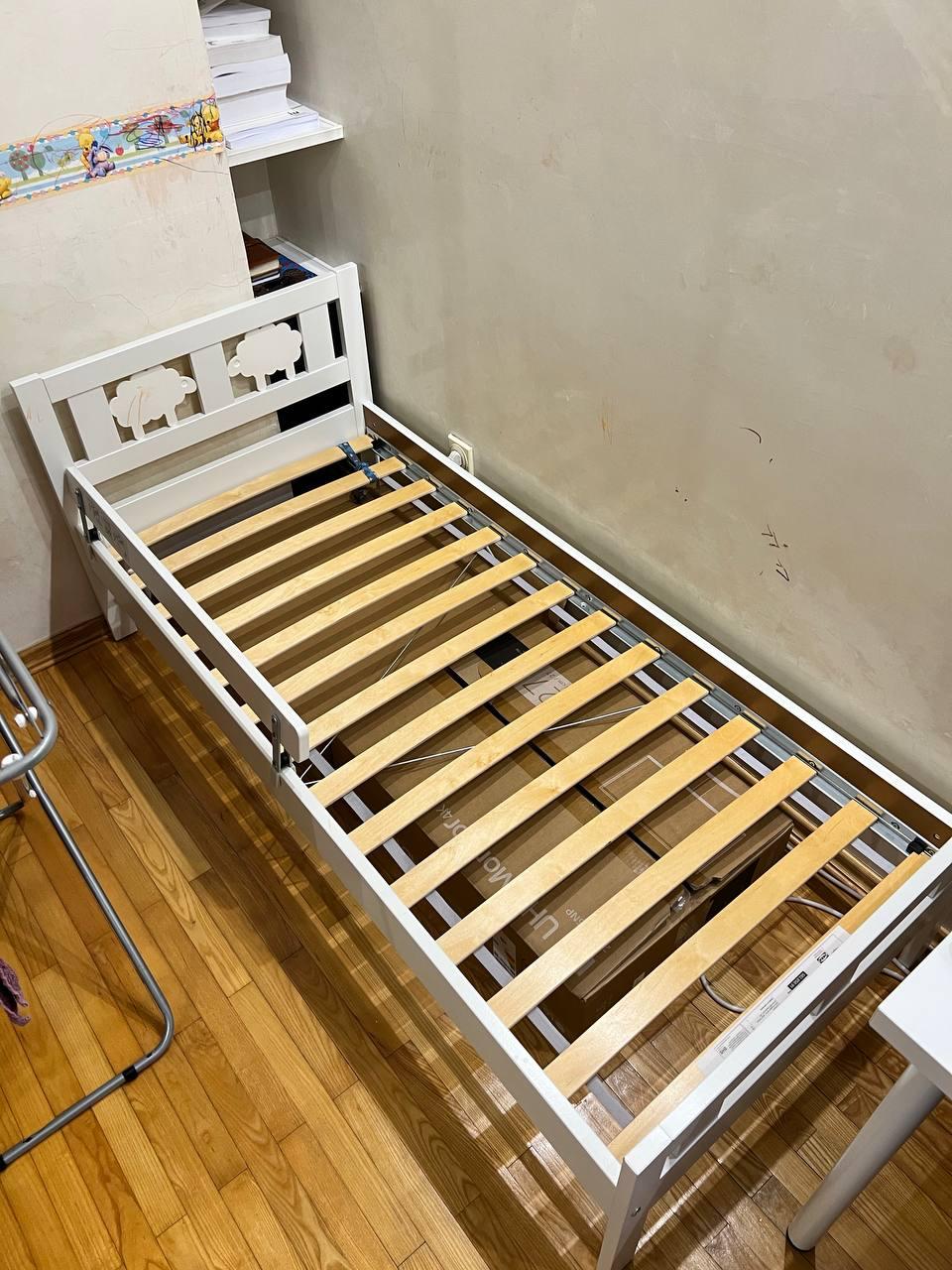 Детский столик, стулик и держатель для рулона бумаги (IKEA) photo 4