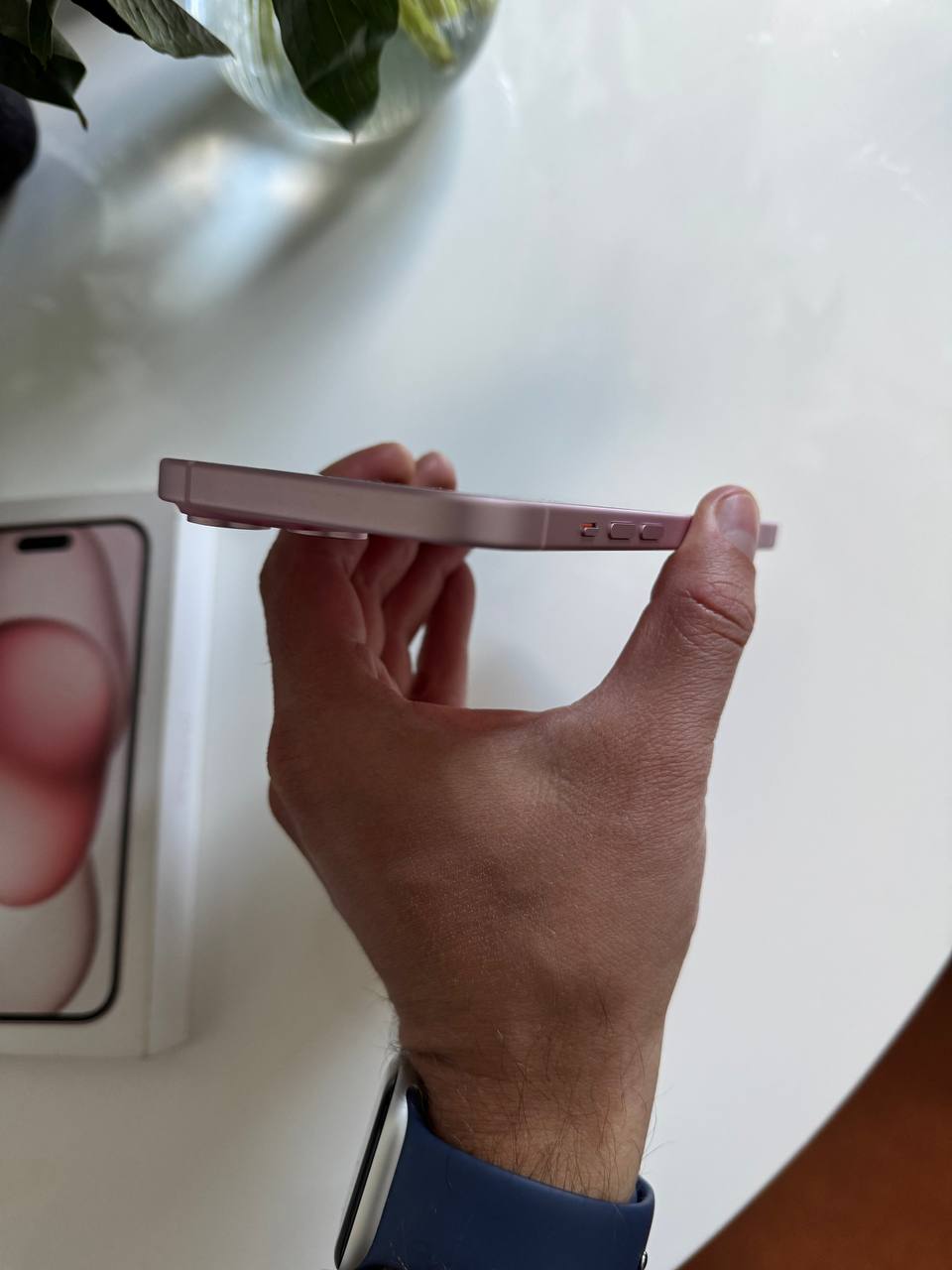 iPhone 15 plus photo 5