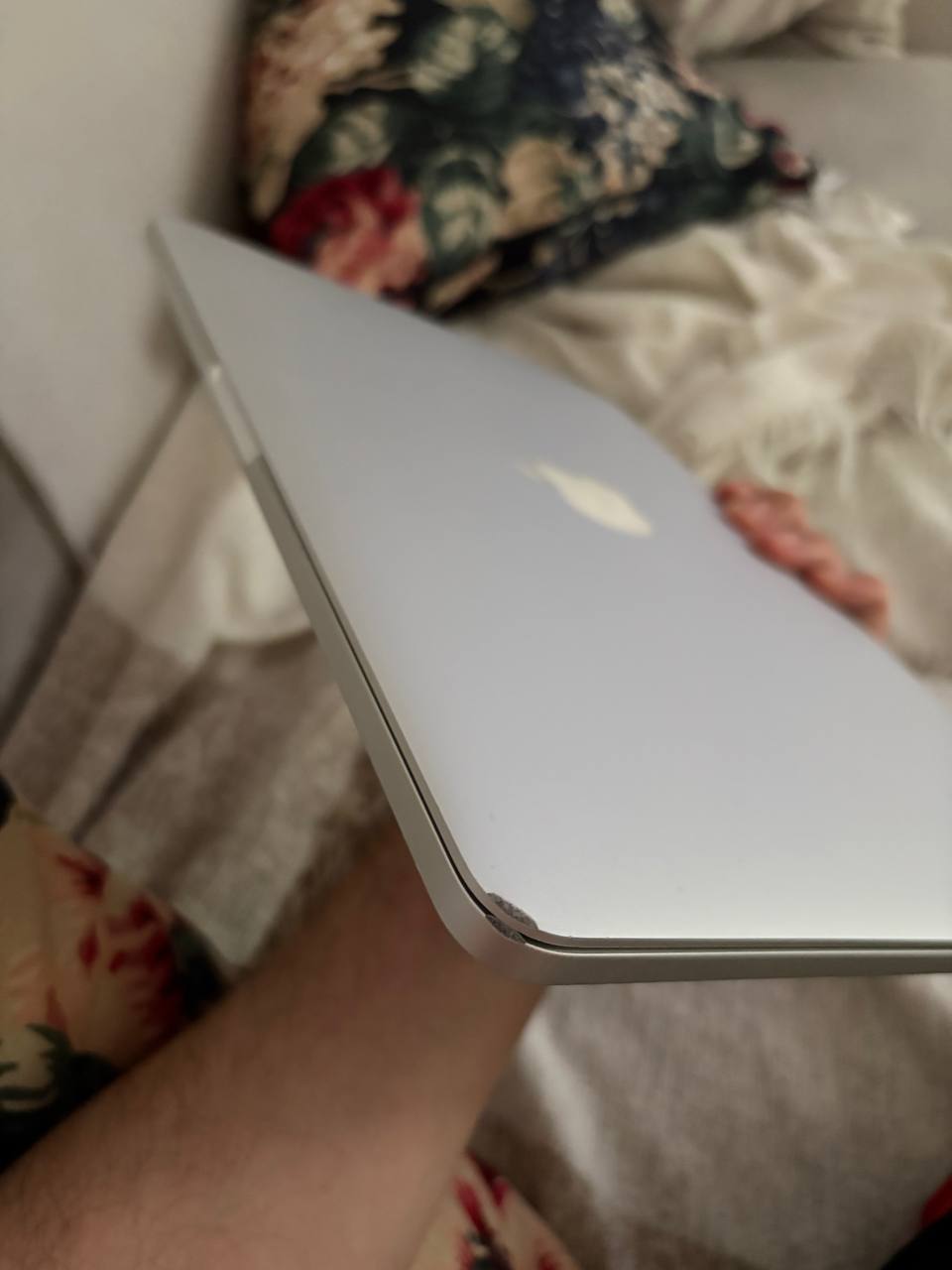 MacBook Pro 13 2015 photo 2