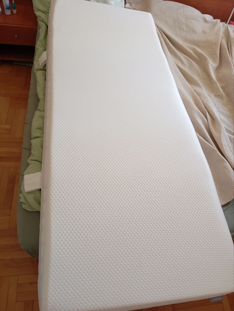 Jysk mattress 80*200*16