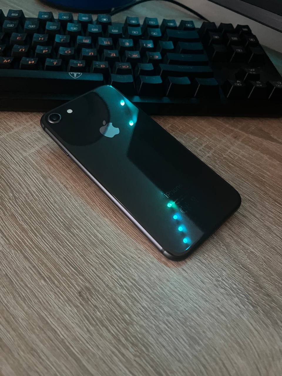 iPhone 8 photo 3